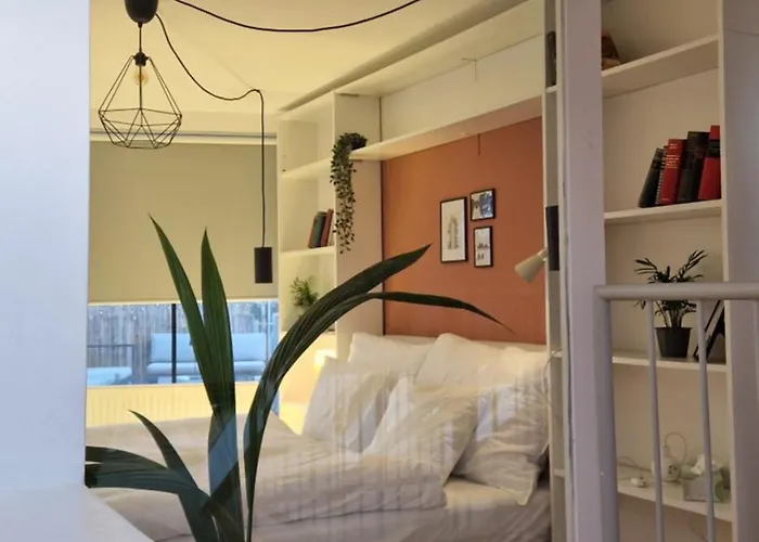 Drews Shelter - Charming Apartment